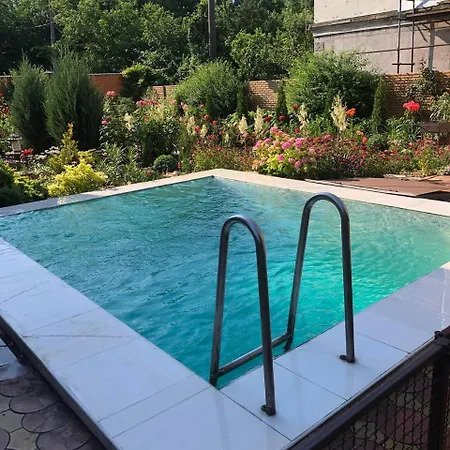 Apartment Домик С Бассейном *